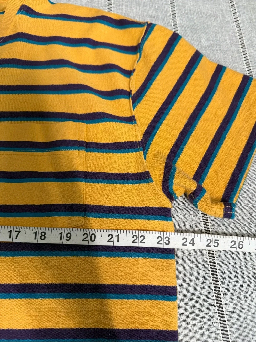 Urban Outfitters Mens Striped Pocket T-Shirt Size M Yellow Blue Retro Y2K Skate